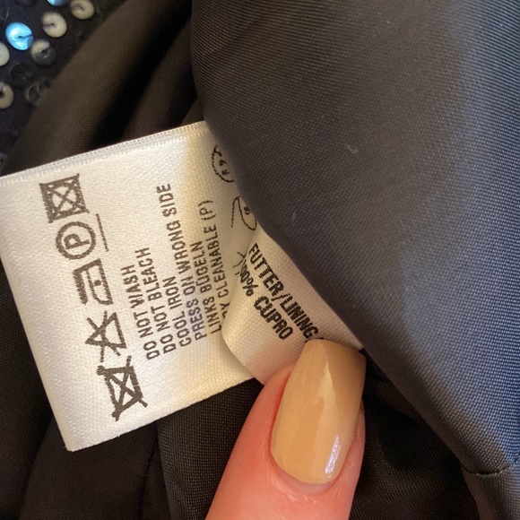 Escada 💯Silk All Sequin Stunning Fully Silk Lined Blazer Made in Germany - Picture 8 of 16